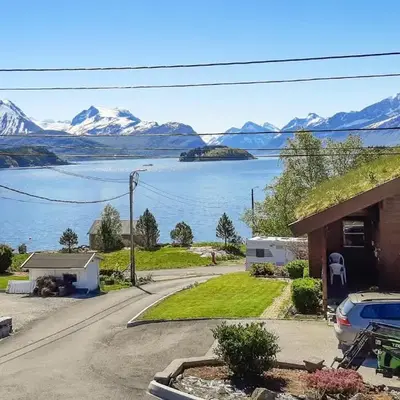 Stunning Home In Ålesund With Kitchen