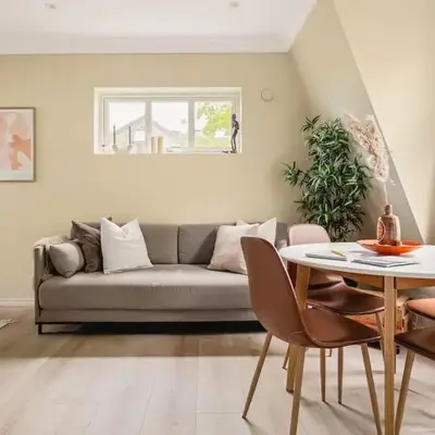 Dinbnb Apartments I New 2021 I SONOS and SMART TV