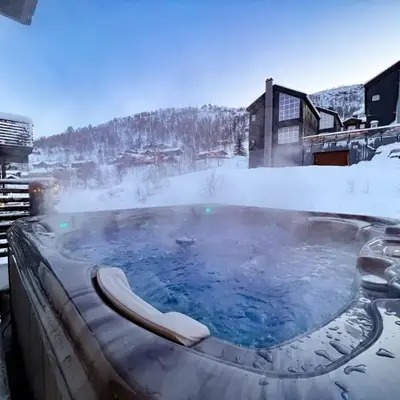 Stranda Fjellgrend - with jacuzzi & 3 bedrooms