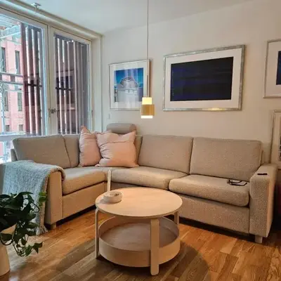 Ny og moderne leilighet