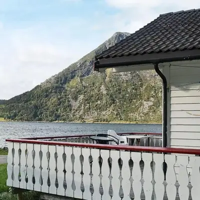 7 person holiday home in Selje-By Traum