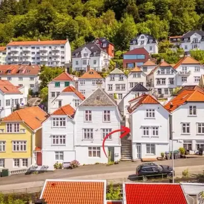 Leilighet i Bergens vakreste gate - Nydelig utsikt over innseilingen til Bergen!