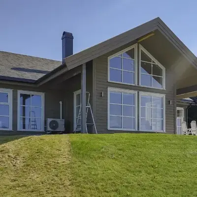 4 Bedroom Nice Home In Hildre