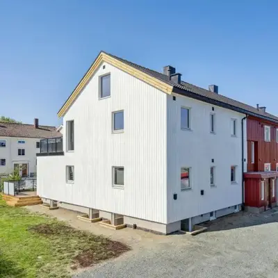 Leilighet på to plan nyoppusset sentralt på Tyholt Trondheim
