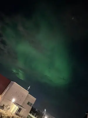 an image of a green sky at night at Trondheim- free parking in Høiset