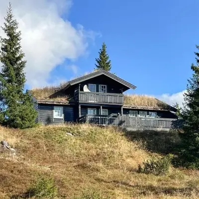 Stunning Home In Sjusjøen With Sauna