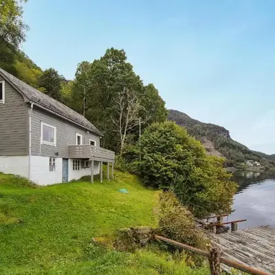3 Bedroom Stunning Home In Omastrand