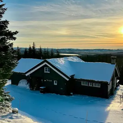 Luxury cabin Sjusjøen with hot tub