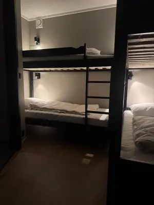 a room with two bunk beds in a room at Chalet Chablis in Hemsedal