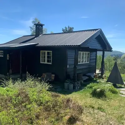 Cabin at Kvamskogen with a great view
