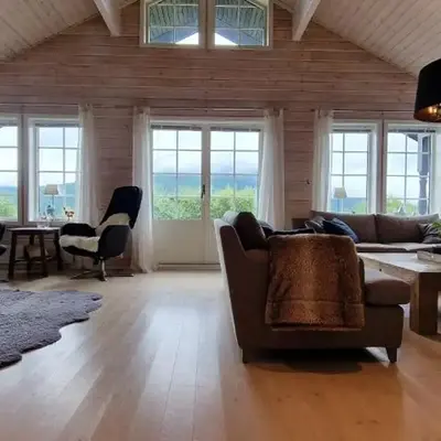 Panorama Cabin - Stunning Mountain Views and Outdoor Jacuzzi Option