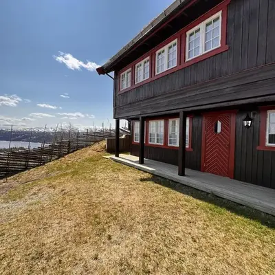 Skiidyll Med Utsikt Og Peis
