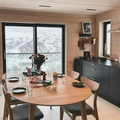 Modern Cabin With A Personal Touch
