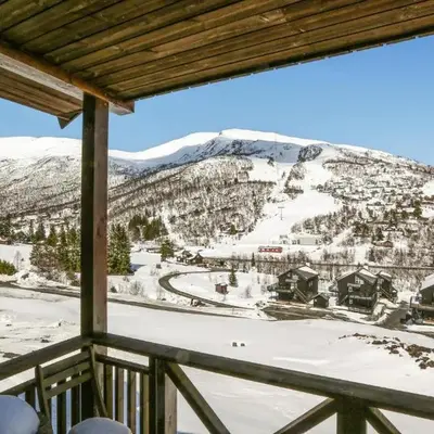 2 Bedroom Cozy Apartment In Stranda