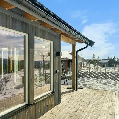 Modern Mountain Cabin Near Norefjell