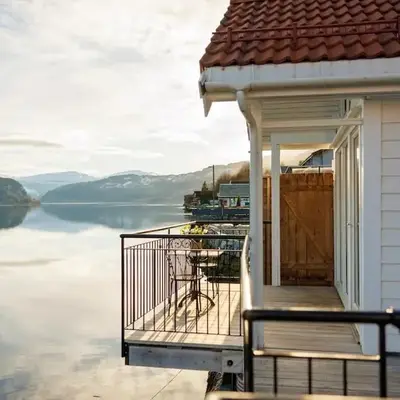 Stryn Fjord Cottage Faleide