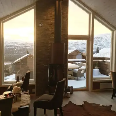 Ski-in ski-out high standard cabin