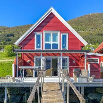 3 Bedroom Awesome Home In Gursken