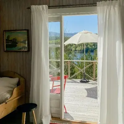 Traditional 60S Cabin By Langåsdammen Lake