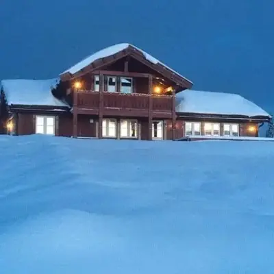 Modern Cabin With Views In Lygna