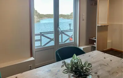 Gallery image of Beautiful Home In Lepsøy With Wifi in Lepsøy