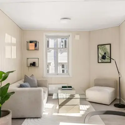 Charming Townhouse - Walk Everywhere!