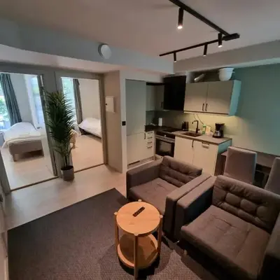 Central Apartment for 4