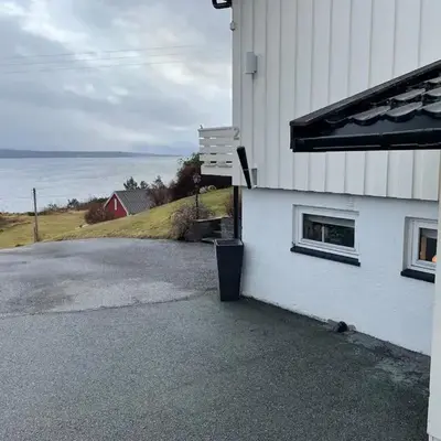 Sokkelleilighet med 3 soverom
