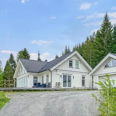 Pet Friendly Home In Eidsvåg I Romsdal