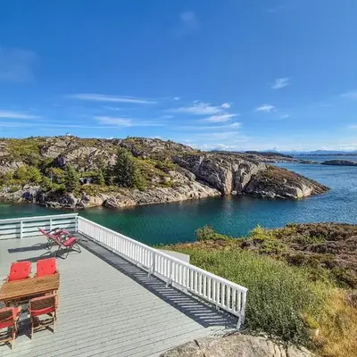 4 Bedroom Gorgeous Home In Steinsland