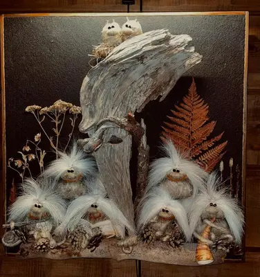 a picture of a group of stuffed animals with feathers at Spacious Family Cabin With Views In Hafjell in Øyer