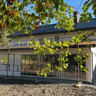 2 bedroom apartment with beautiful view