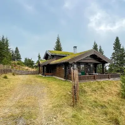Lovely Home In Sjusjøen With Sauna