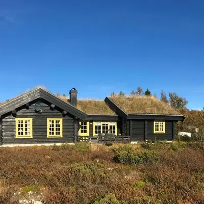 Log Cabin Near Muen And Myafallene