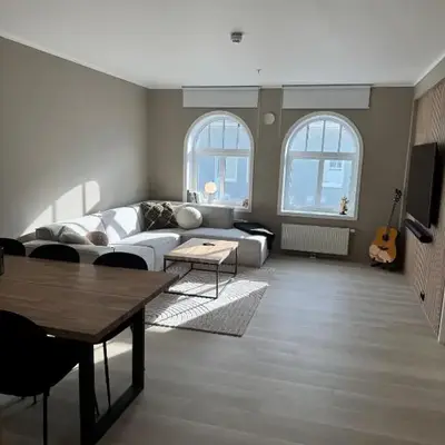 Bright and modern city center apartment
