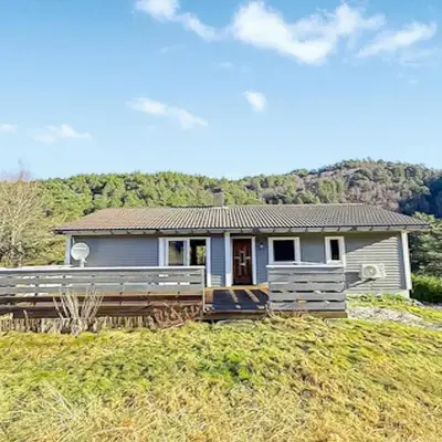 Beautiful Home In Kvammen With House A Panoramic View