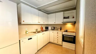 Gallery image of Bright & Cozy Apartment with Mountain View in Volda