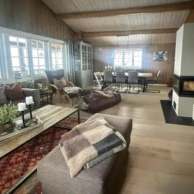 Cottage Near Grønnsenknipa With Skiing And Hiking