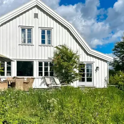 Antique House With Lake View Near Lillehammer