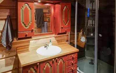 a bathroom with a sink and a shower at Gorgeous Home In Gålå With House A Mountain View in Gålå
