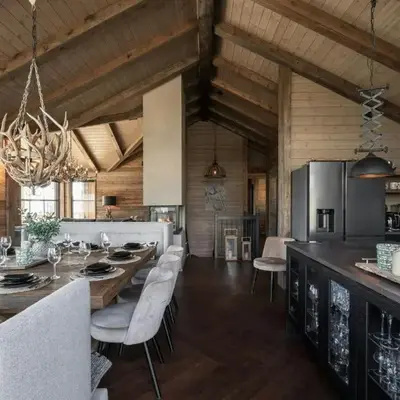 Designer Cabin For 16 With Spa In Turufjell