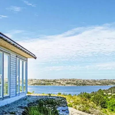 Beautiful Home In Fitjar