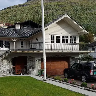 Aarnes house Stryn