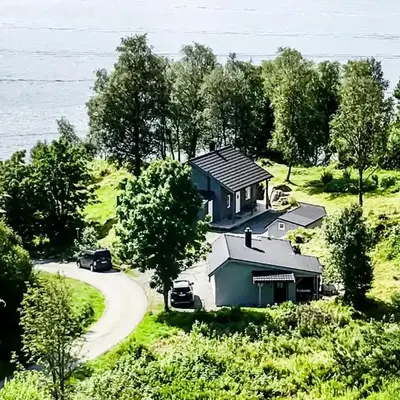 Stunning Home In Seim With Wifi
