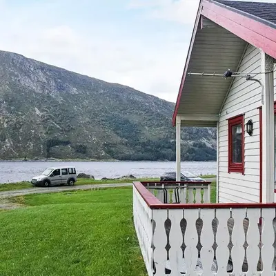 5 person holiday home in Selje-By Traum