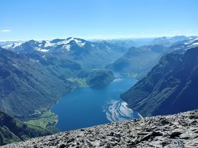 a view of a lake from the top of a mountain at Naustloftet in Hornindal