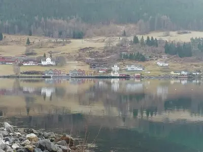 Gallery image of Nedre Amla Fjord Apartment in Kaupanger