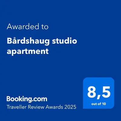 a screenshot of a barbershop studio appointment with a blue background at Bårdshaug Studio Apartment in Orkanger