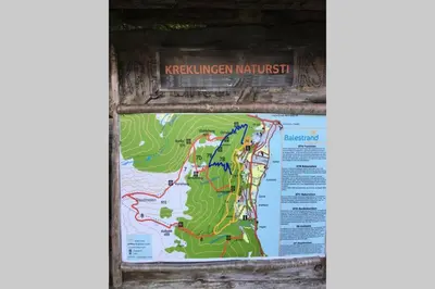 a map of the kiribati national park at Balestrand Fjordapartments Holmen 19A in Balestrand