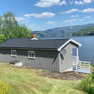 Halsteinsplassen